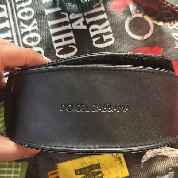 Dolce and Gabbana cheetah sunglasses diamond engraved DG comes with case - Picture 7 of 8